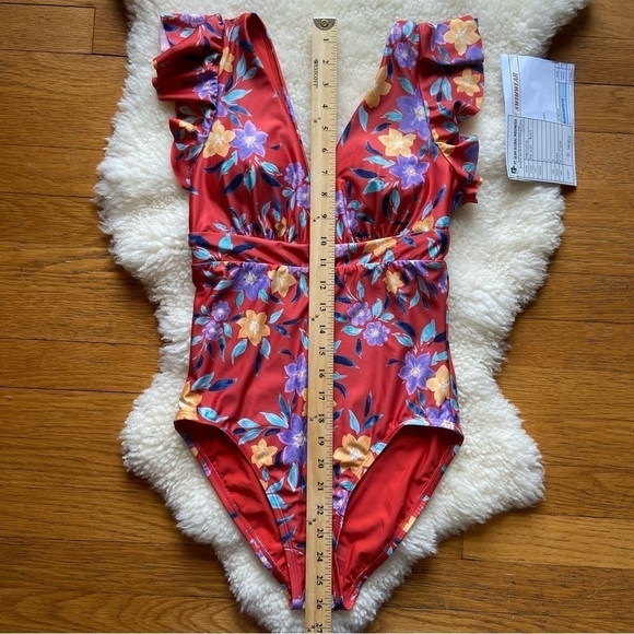 Modcloth Kelsie One Piece Swimsuit Red Floral NWT - Picture 4 of 10